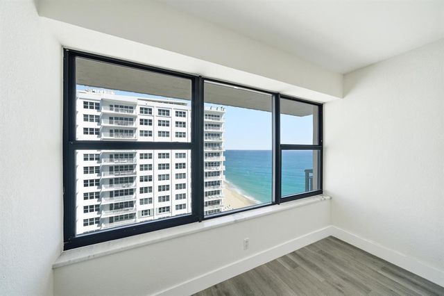 3800 GALT OCEAN Drive PH-14, Fort Lauderdale, FL 33308