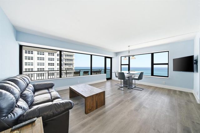 3800 GALT OCEAN Drive PH-14, Fort Lauderdale, FL 33308