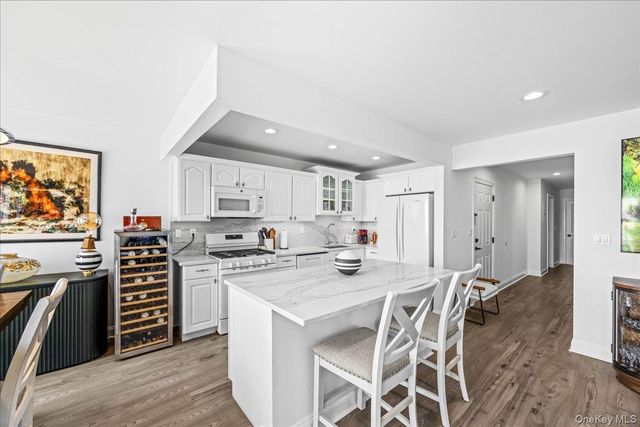 852 Dean Avenue 852-1, Bronx, NY 10465
