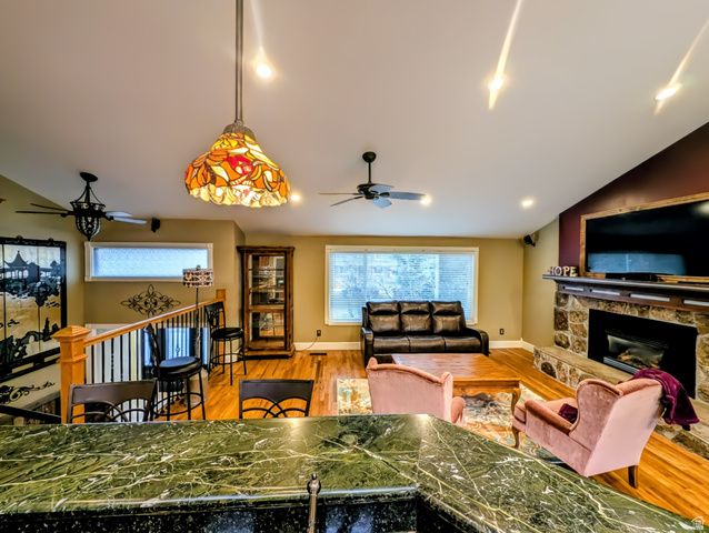 1515 E GENTILE ST, Layton, UT 84040