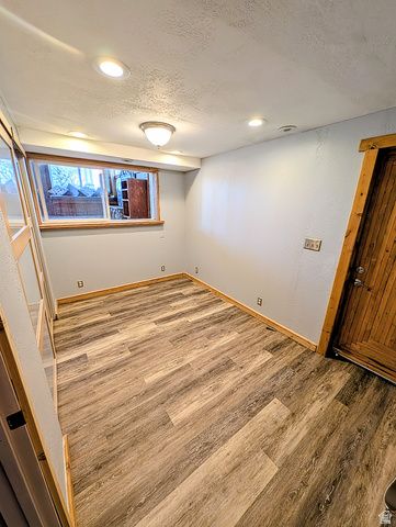 1515 E GENTILE ST, Layton, UT 84040