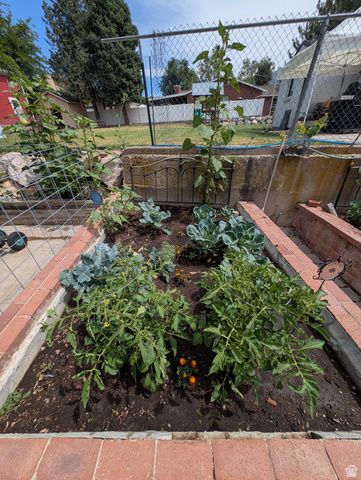 1515 E GENTILE ST, Layton, UT 84040