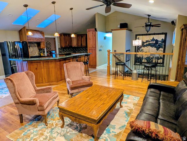 1515 E GENTILE ST, Layton, UT 84040