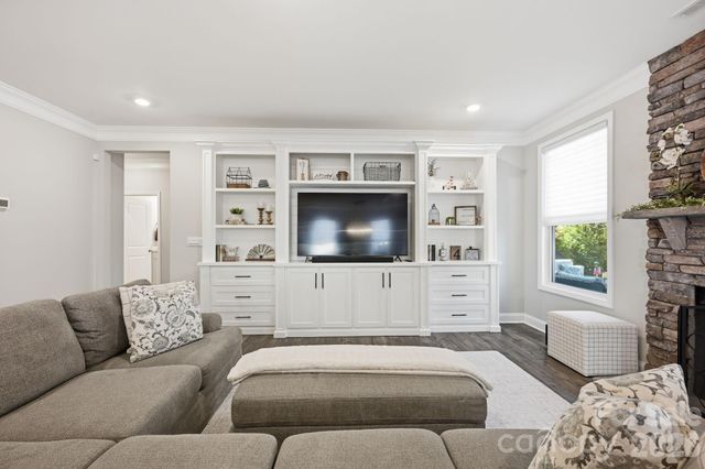 3180 Burnello Court, Iron Station, NC 28080