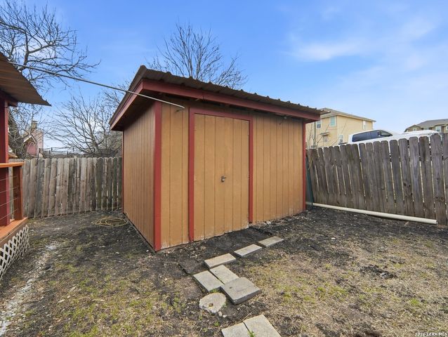 7438 Coers Blvd, Converse, TX 78109