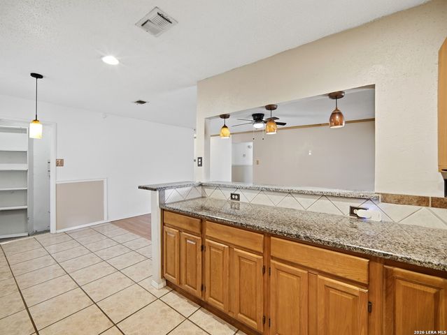 7438 Coers Blvd, Converse, TX 78109