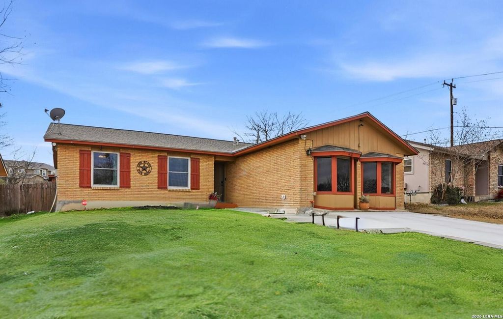 7438 Coers Blvd, Converse, TX 78109