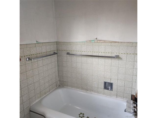 324 Elm St, Arriba, CO 80804