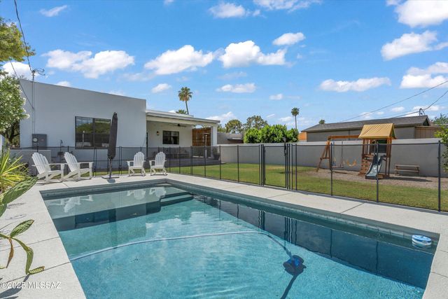 2121 E 2nd Street, Tucson, AZ 85719