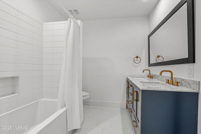 2121 E 2nd Street, Tucson, AZ 85719