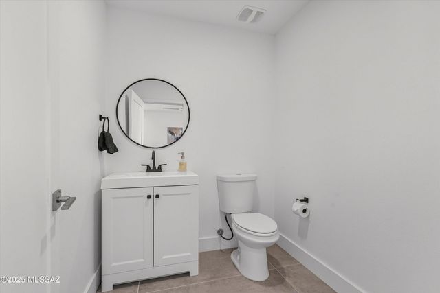 2121 E 2nd Street, Tucson, AZ 85719