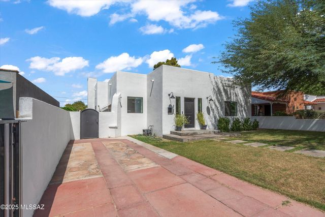 2121 E 2nd Street, Tucson, AZ 85719