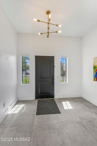 2121 E 2nd Street, Tucson, AZ 85719