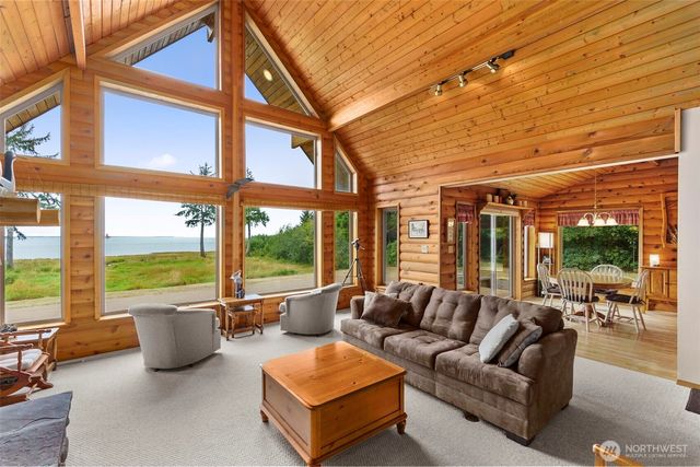 24 Anderson Lane, Hoquiam, WA 98550