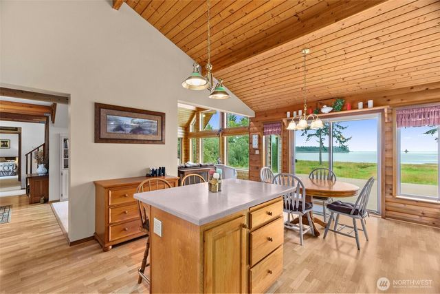 24 Anderson Lane, Hoquiam, WA 98550