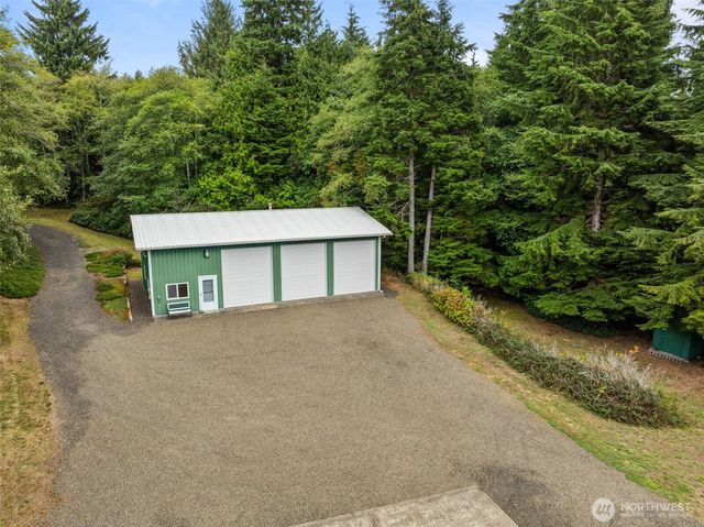 24 Anderson Lane, Hoquiam, WA 98550