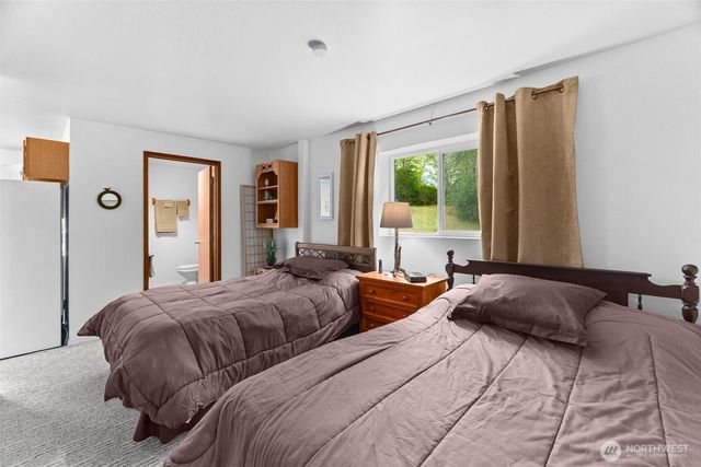 24 Anderson Lane, Hoquiam, WA 98550