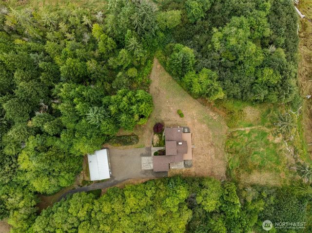 24 Anderson Lane, Hoquiam, WA 98550