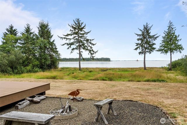 24 Anderson Lane, Hoquiam, WA 98550