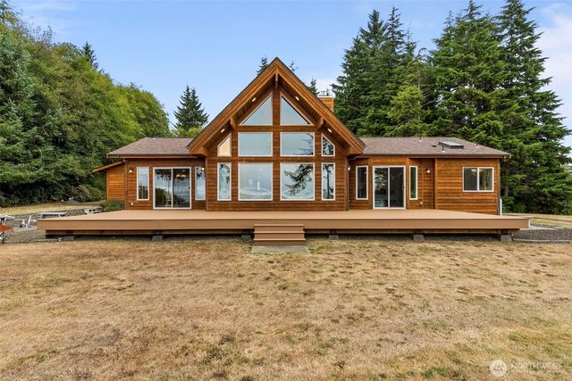 24 Anderson Lane, Hoquiam, WA 98550