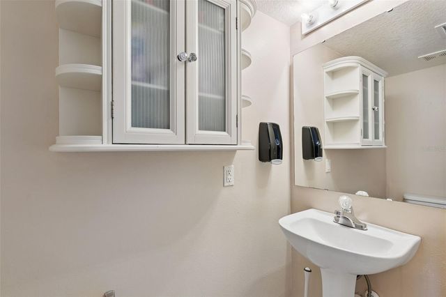 1614 RIDGEMOOR DRIVE, Mascotte, FL 34753