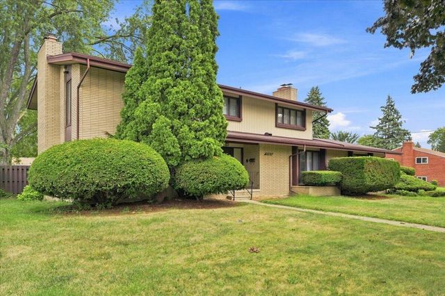 27218 Lehigh Street, Inkster, MI 48141