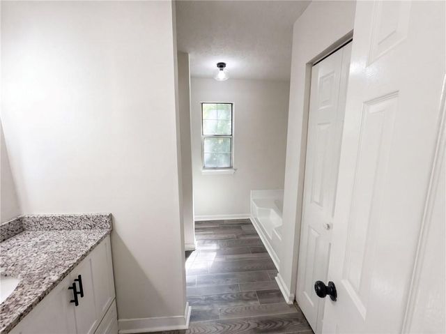 4389 Southvale Drive, Decatur, GA 30034