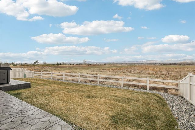 8887 Falcon Street, Longmont, CO 80504