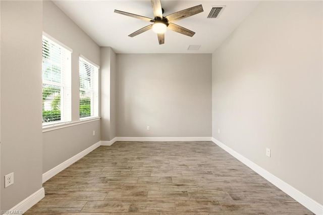 3576 PILOT CIR, Naples, FL 34120