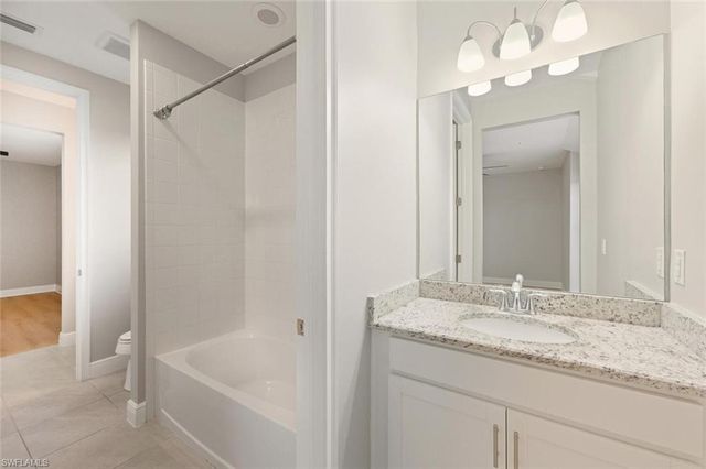 3576 PILOT CIR, Naples, FL 34120