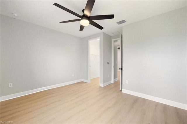 3576 PILOT CIR, Naples, FL 34120