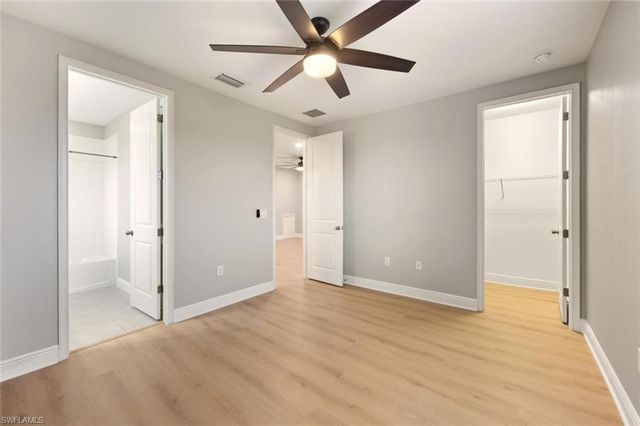 3576 PILOT CIR, Naples, FL 34120