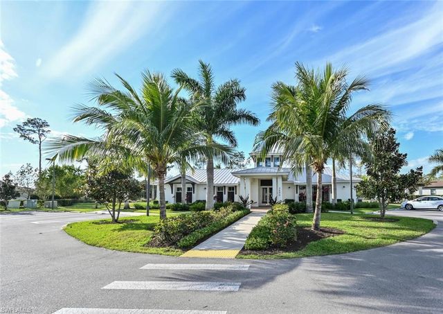 3576 PILOT CIR, Naples, FL 34120