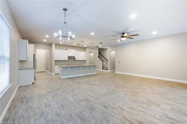 3576 PILOT CIR, Naples, FL 34120