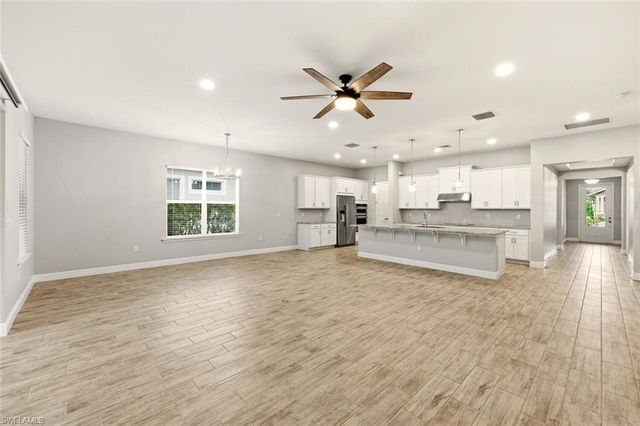 3576 PILOT CIR, Naples, FL 34120