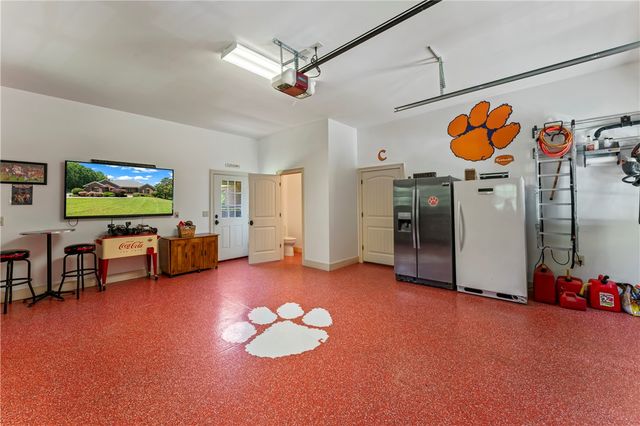 579 Terrapin Crossing Road, Pickens, SC 29671