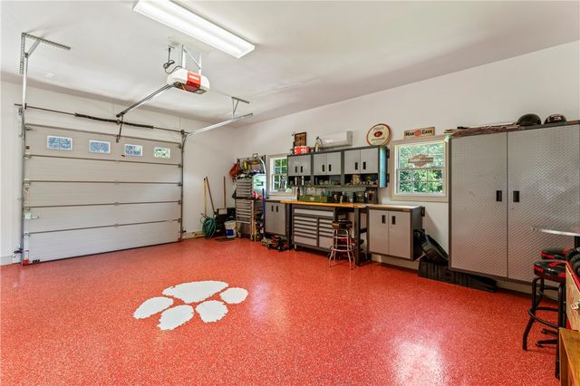 579 Terrapin Crossing Road, Pickens, SC 29671