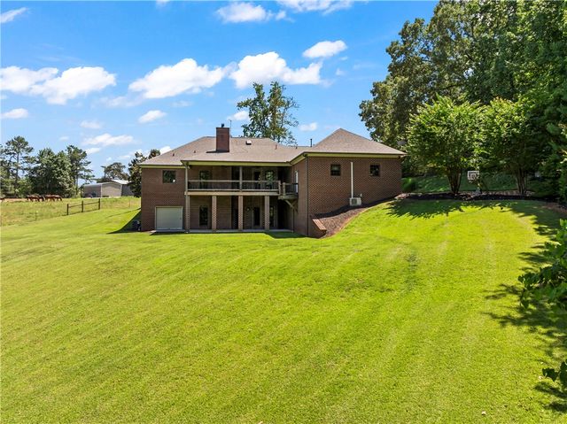 579 Terrapin Crossing Road, Pickens, SC 29671