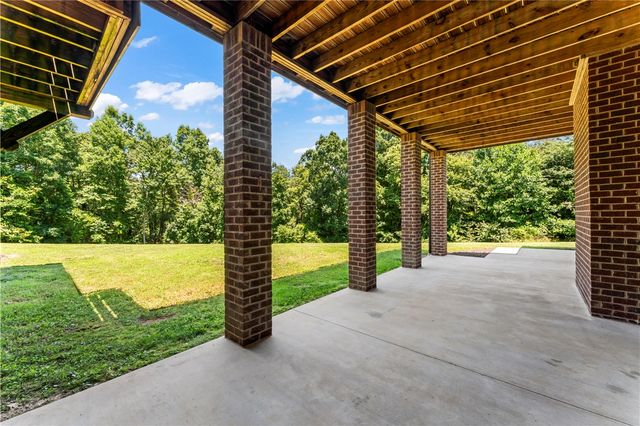 579 Terrapin Crossing Road, Pickens, SC 29671