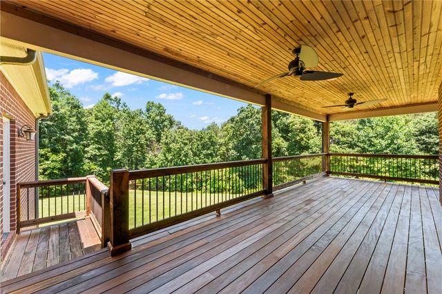 579 Terrapin Crossing Road, Pickens, SC 29671