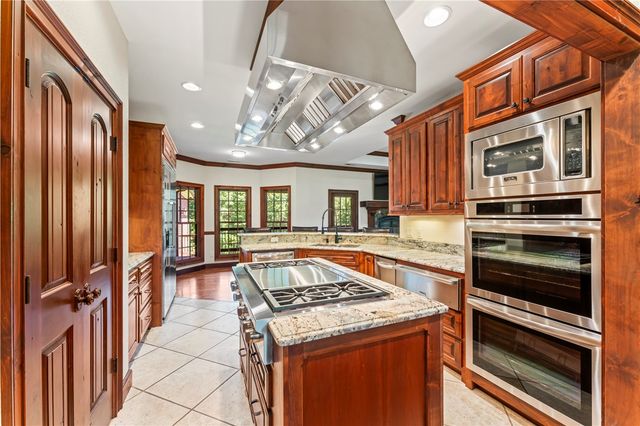 579 Terrapin Crossing Road, Pickens, SC 29671