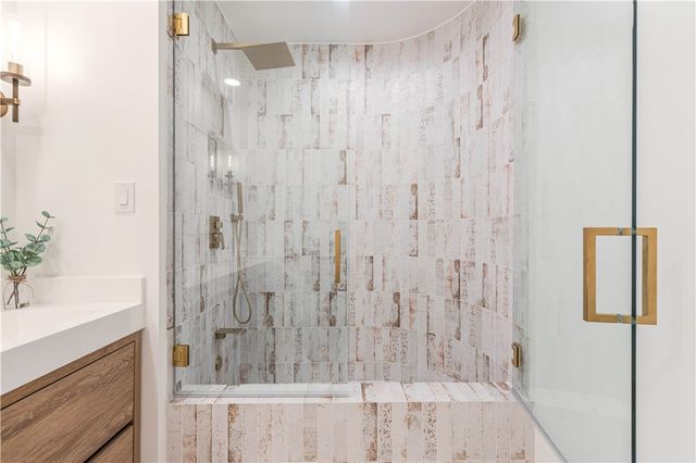 2155 Hercules Drive, Los Angeles, CA 90046