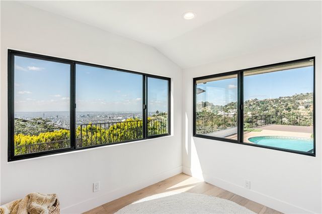 2155 Hercules Drive, Los Angeles, CA 90046