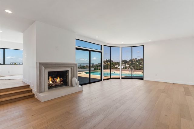 2155 Hercules Drive, Los Angeles, CA 90046
