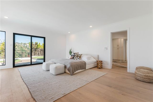 2155 Hercules Drive, Los Angeles, CA 90046