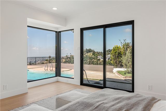 2155 Hercules Drive, Los Angeles, CA 90046