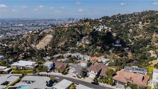 2155 Hercules Drive, Los Angeles, CA 90046