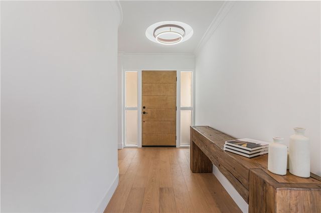 2155 Hercules Drive, Los Angeles, CA 90046