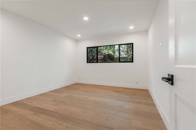 2155 Hercules Drive, Los Angeles, CA 90046
