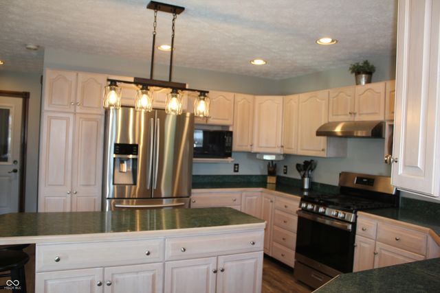 525 Jones Place, Martinsville, IN 46151